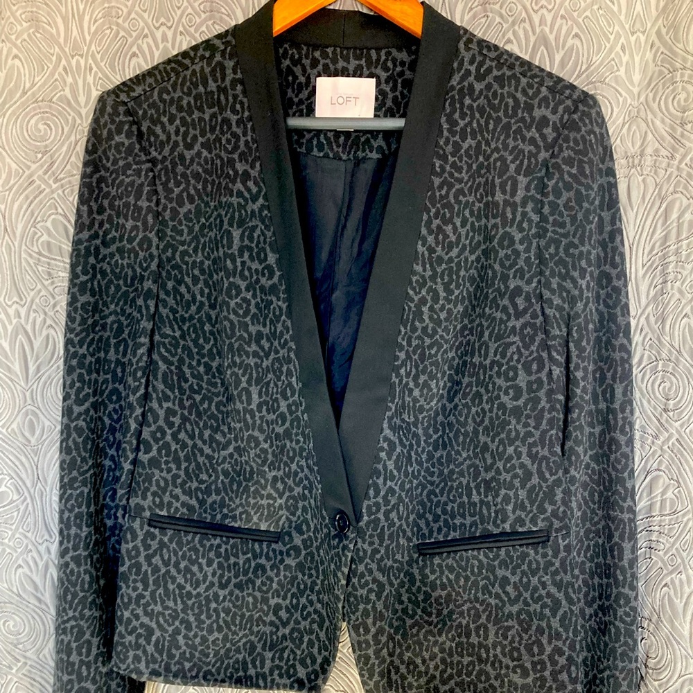 LOFT, Size 14, Black Gray